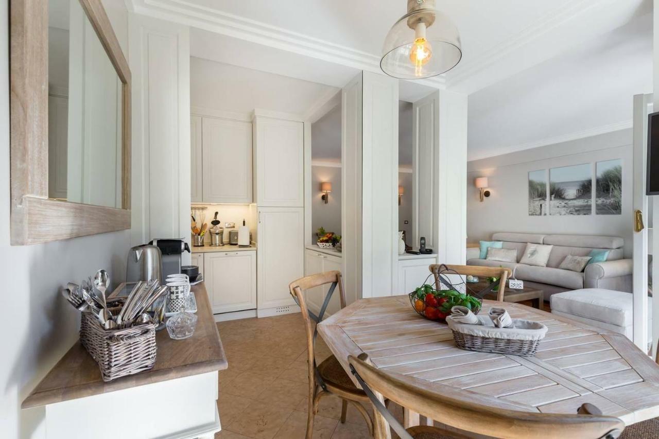 Le Corot Apartment Beaulieu-sur-Mer Exterior photo
